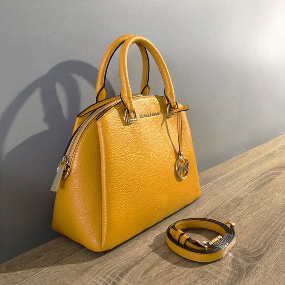 Michael Kors Maxine Medium Yellow Pebbled Leather Dome Satchel MSRP $328 EUC - Picture 6 of 15